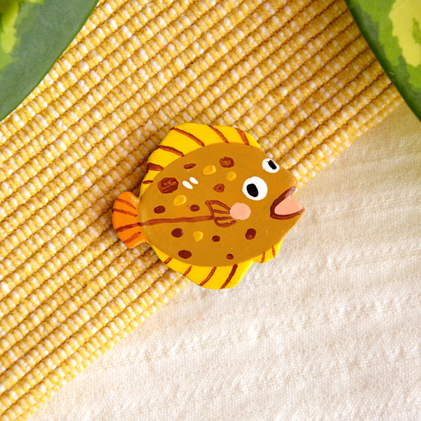Derpy Flatfish Clay Pin