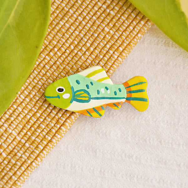 Long Fish Clay Pin